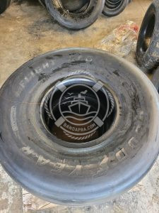 Ban pesawat 52 x 21.0 R24